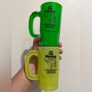 Vintage 1980’s In the swing Plastic Super Mug Cup set of 2